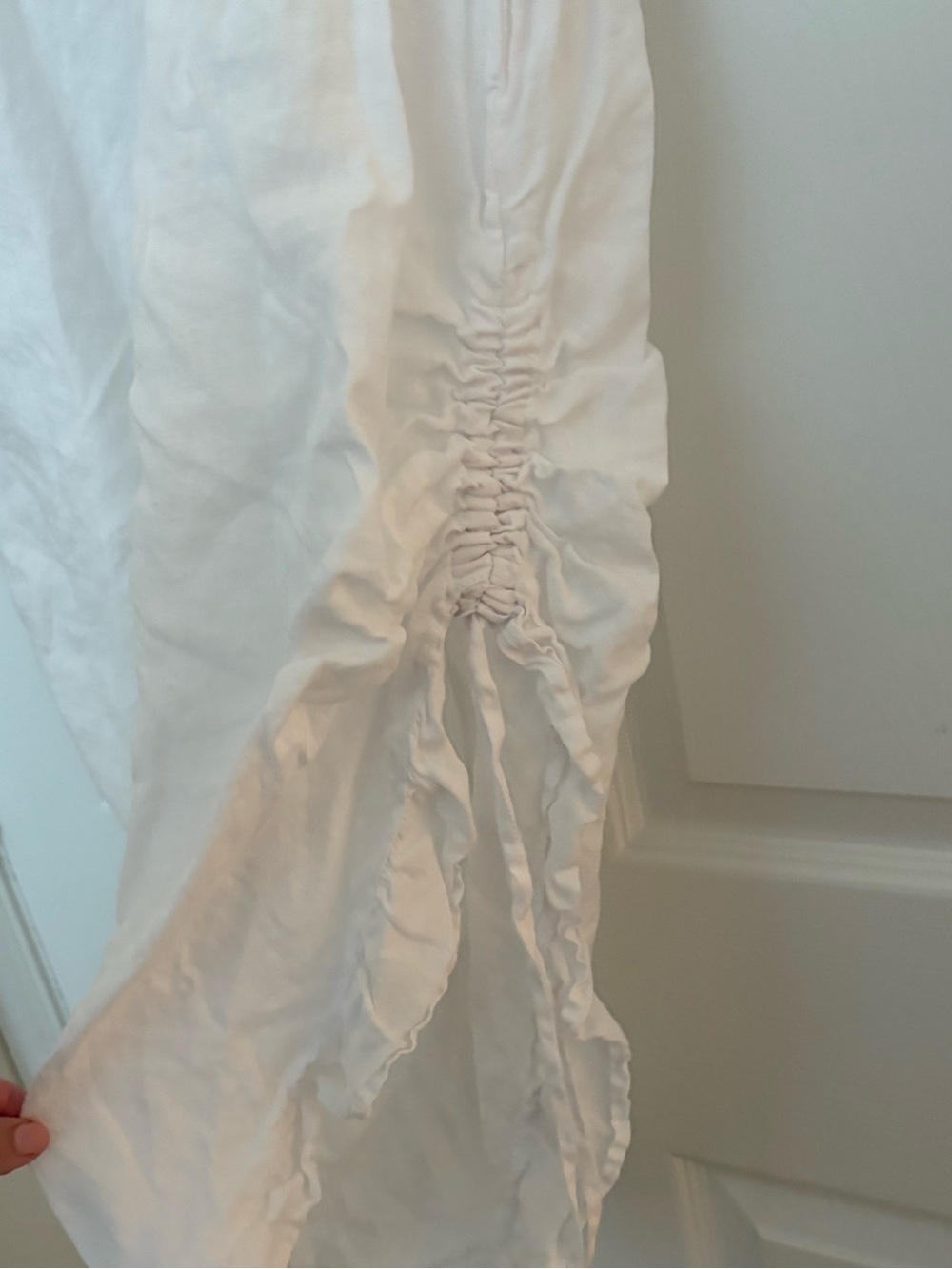 White Lightweight Elastic Waist Linen Pants - Picture 2 of 6